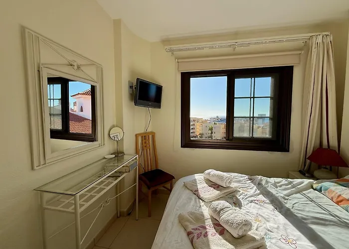 Albatros Oasis Park Ocean, Teide View, Heated Swimming Pool San Miguel de Abona