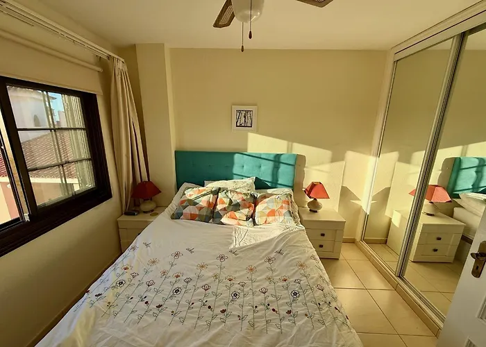 Albatros Oasis Park Ocean, Teide View, Heated Swimming Pool *