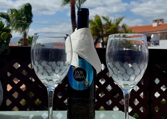 Albatros Oasis Park Ocean, Teide View, Heated Swimming Pool *