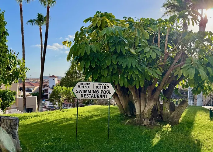 Albatros Oasis Park Ocean, Teide View, Heated Swimming Pool