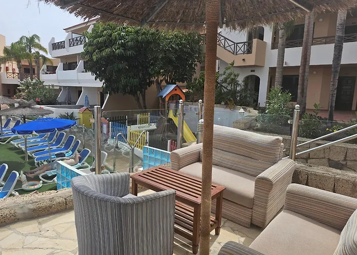 Albatros Oasis Park Ocean, Teide View, Heated Swimming Pool *