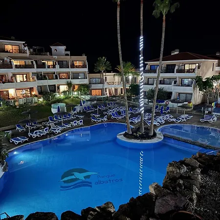 Albatros Oasis Park Ocean, Teide View, Heated Swimming Pool Apartment *